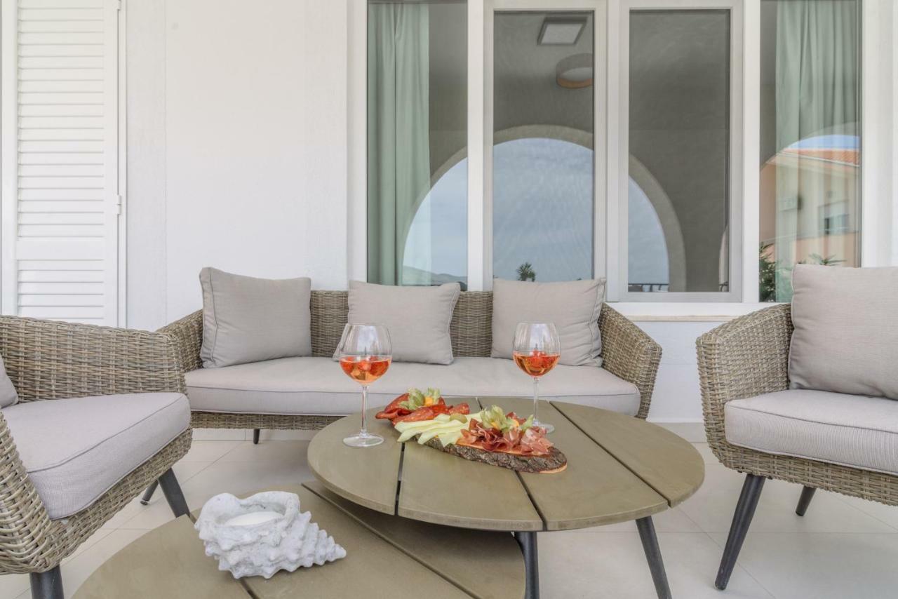 Villa Gala Trogir Eksteriør billede