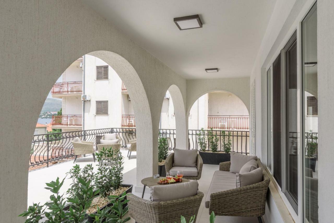 Villa Gala Trogir Eksteriør billede