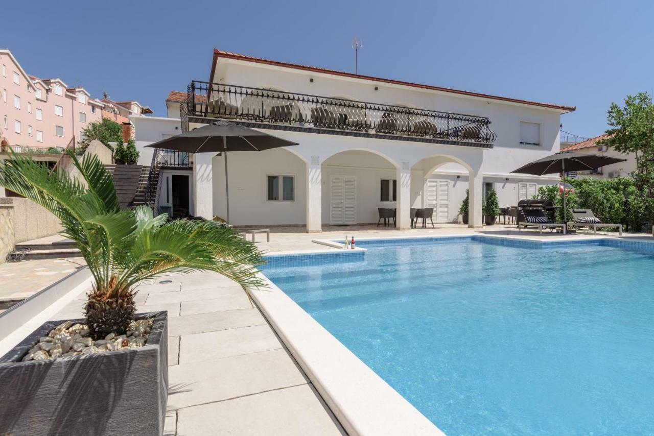 Villa Gala Trogir Eksteriør billede