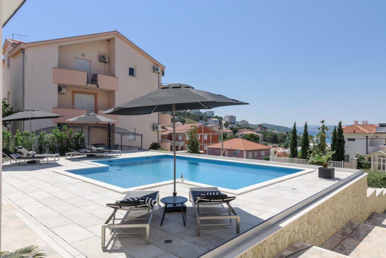 Villa Gala Trogir Eksteriør billede